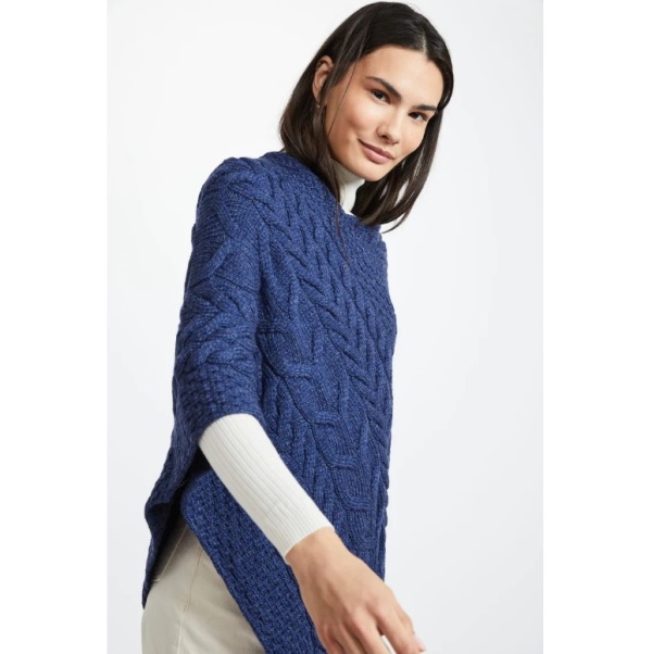 Aran Woollen Mills dames poncho Channe - Inkt – Image 2