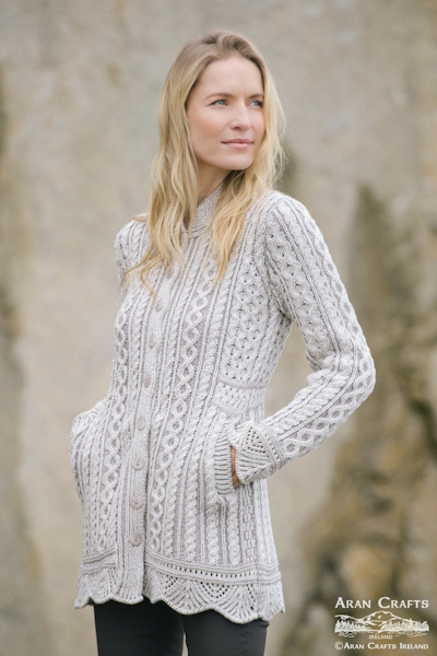 Aran Crafts Damesvest Fermanagh - Stone – Bild 2